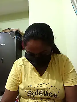 queendivya online show from November 22, 2025, 10:19 pm