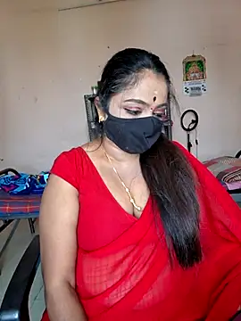 Snapshot of queendivya chatting on May 26, 2026, 6:00 am queendivya online show from May 26, 2026, 6:00 am
