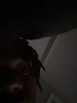 Zayinc online show from November 11, 2025, 8:31 am