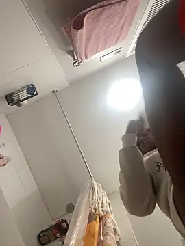 Zayinc online show from November 6, 2025, 7:34 am