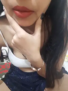 Snapshot of Baby_girl67 chatting on April 1, 2026, 5:54 pm Baby girl67 online show from April 1, 2026, 5:54 pm