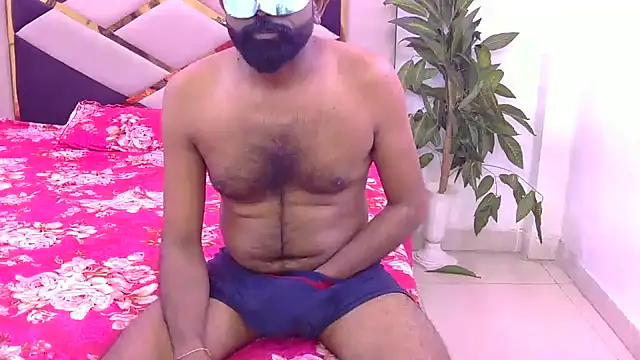 Snapshot of Lovelyy-couple chatting on March 21, 2026, 6:56 pm Lovelyy-couple online show from March 21, 2026, 6:56 pm