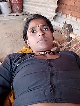 Hot reshmaji online show from April 15, 2026, 6:41 am