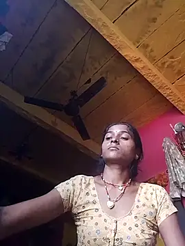 Hot reshmaji online show from November 4, 2025, 3:32 am