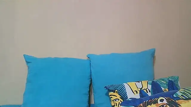 Snapshot of GAIGANTICBOOBS chatting on April 4, 2026, 2:51 am GAIGANTICBOOBS online show from April 4, 2026, 2:51 am