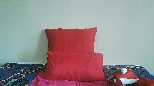 Snapshot of GAIGANTICBOOBS chatting on December 18, 2025, 11:58 am GAIGANTICBOOBS online show from December 18, 2025, 11:58 am