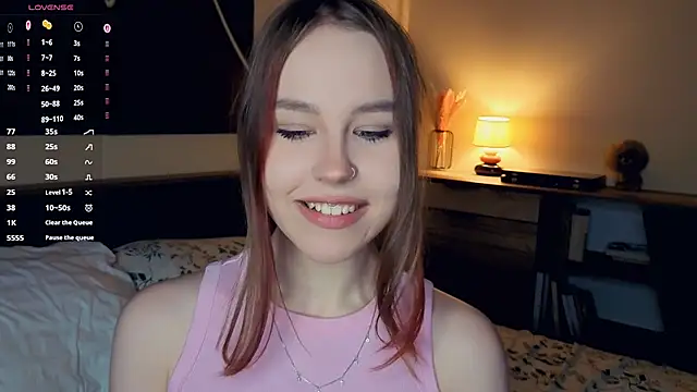 MaliaBourraine online show from November 29, 2025, 7:08 am