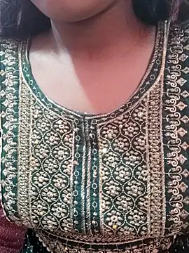 pari rani7 online show from November 15, 2025, 4:05 am