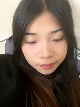 Snapshot of -Tania- chatting on October 15, 2025, 7:27 am -Tania- online show from October 15, 2025, 7:27 am