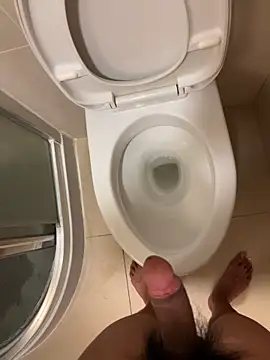 leeyoung  online show from October 10, 2025, 3:57 pm