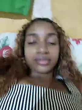 Snapshot of Barbiefox24 chatting on February 17, 2026, 7:38 am Barbiefox24 online show from February 17, 2026, 7:38 am