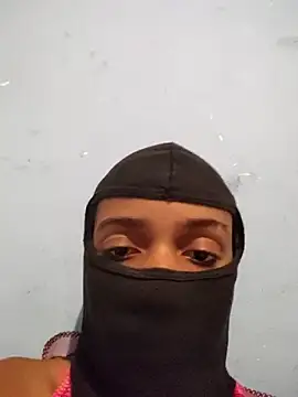 Snapshot of Barbiefox24 chatting on September 21, 2025, 8:25 pm Barbiefox24 online show from September 21, 2025, 8:25 pm