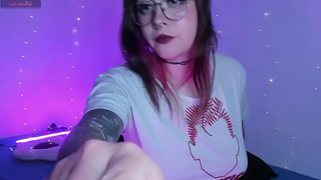 Hallucigenia  online show from April 8, 2026, 9:16 pm