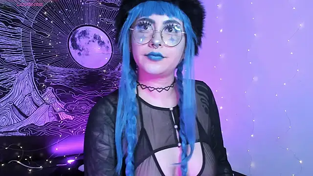 Snapshot of Hallucigenia_ chatting on October 23, 2025, 9:13 pm Hallucigenia online show from October 23, 2025, 9:13 pm