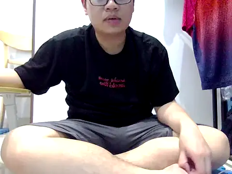 loveninja online show from March 29, 2026, 12:40 pm