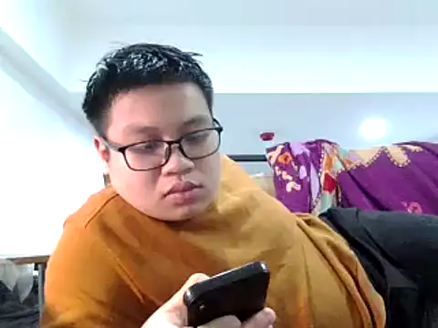 loveninja online show from February 1, 2026, 12:36 pm