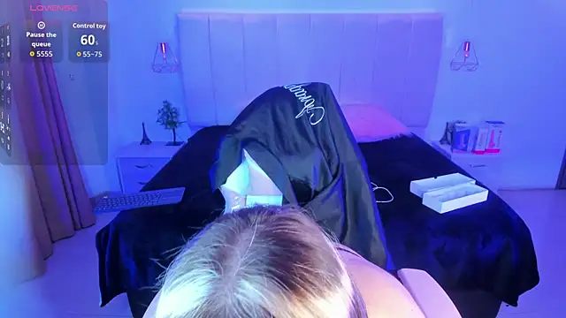 Gyal 8  online show from December 20, 2025, 6:38 am