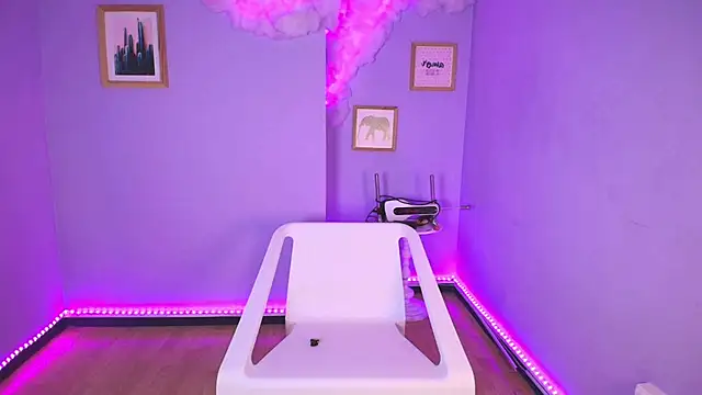 cat nasty online show from February 24, 2026, 2:40 pm