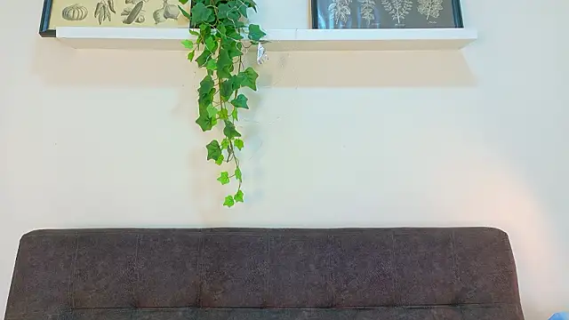 MyApril   online show from March 14, 2026, 12:33 pm