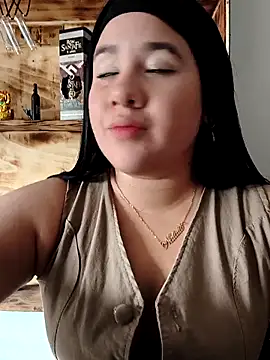 Snapshot of Cloe_27 chatting on October 11, 2025, 7:59 pm Cloe 27 online show from October 11, 2025, 7:59 pm