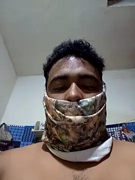 Snapshot of calntt28 chatting on February 12, 2026, 2:06 pm calntt28 online show from February 12, 2026, 2:06 pm