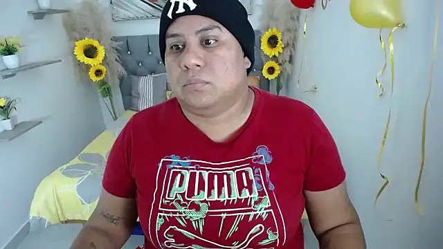 Snapshot of hotlesby_valery chatting on October 15, 2025, 7:11 pm hotlesby valery online show from October 15, 2025, 7:11 pm