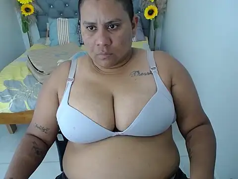 Snapshot of hotlesby_valery chatting on December 22, 2025, 8:09 pm hotlesby valery online show from December 22, 2025, 8:09 pm