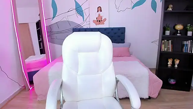 Victoria Jonnesss online show from September 27, 2025, 7:20 pm