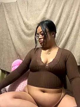 kiaradanielaxx online show from October 10, 2025, 4:46 am