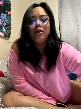 kiaradanielaxx online show from November 30, 2025, 6:25 am