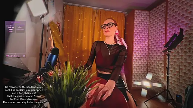 Giantess Eva online show from March 14, 2026, 3:51 pm