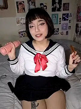 lucianasama online show from September 25, 2025, 3:12 am