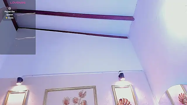 Snapshot of SophieSweet88 chatting on February 11, 2026, 3:50 am SophieSweet88 online show from February 11, 2026, 3:50 am