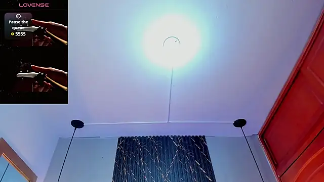 Snapshot of SophieSweet88 chatting on January 15, 2026, 3:54 am SophieSweet88 online show from January 15, 2026, 3:54 am