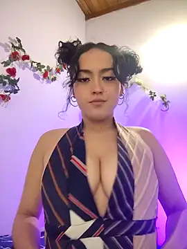 Snapshot of Grecia__x chatting on September 28, 2025, 2:18 am Grecia  x online show from September 28, 2025, 2:18 am