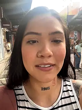 Snapshot of liahouses chatting on September 30, 2025, 9:54 pm liahouses online show from September 30, 2025, 9:54 pm