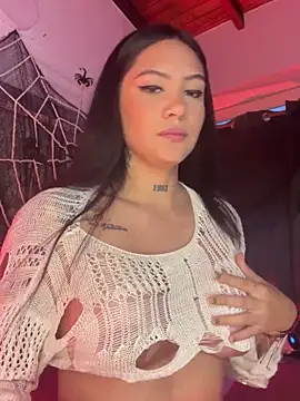 Snapshot of liahouses chatting on October 3, 2025, 10:00 pm liahouses online show from October 3, 2025, 10:00 pm