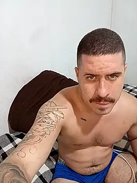 casado031999 online show from November 5, 2025, 3:42 am