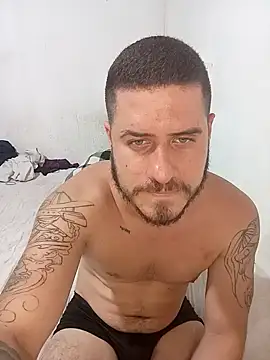 casado031999 online show from September 22, 2025, 2:06 am