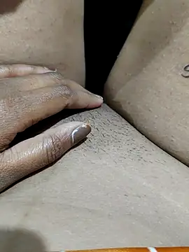 Snapshot of auntybbk chatting on November 27, 2025, 9:15 pm auntybbk online show from November 27, 2025, 9:15 pm