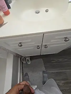 YaupingNaturist online show from October 10, 2025, 6:36 am