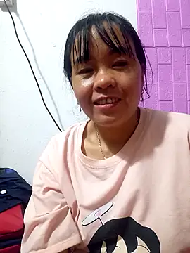 cunconcute online show from September 23, 2025, 6:37 pm