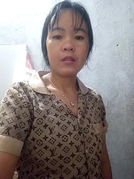 cunconcute online show from October 4, 2025, 5:09 am