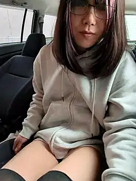 takusaki223 online show from January 13, 2026, 5:22 am