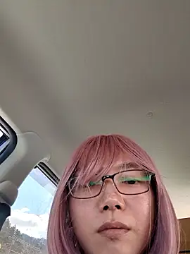 takusaki223 online show from February 9, 2026, 12:30 am