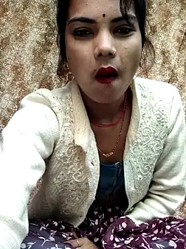 Snapshot of PRACHI-743 chatting on November 9, 2025, 1:31 am PRACHI-743 online show from November 9, 2025, 1:31 am