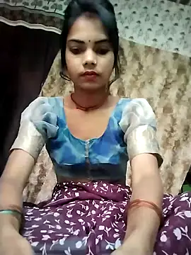 Snapshot of PRACHI-743 chatting on November 18, 2025, 1:43 am PRACHI-743 online show from November 18, 2025, 1:43 am