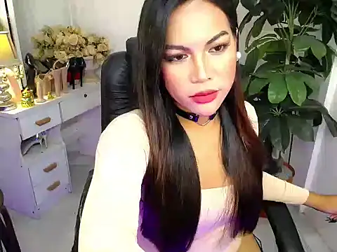 Snapshot of AngelitaDeputouch chatting on October 27, 2025, 8:59 am AngelitaDeputouch online show from October 27, 2025, 8:59 am