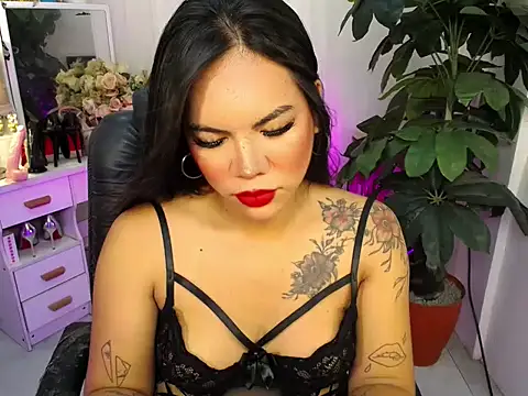 Snapshot of AngelitaDeputouch chatting on November 19, 2025, 8:03 am AngelitaDeputouch online show from November 19, 2025, 8:03 am