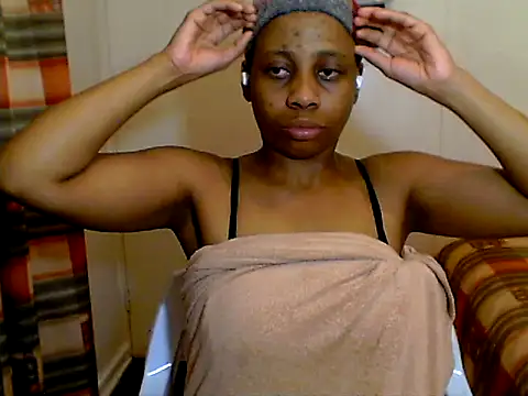 Snapshot of Bustygoddess2525 chatting on October 6, 2025, 7:58 pm Bustygoddess2525 online show from October 6, 2025, 7:58 pm